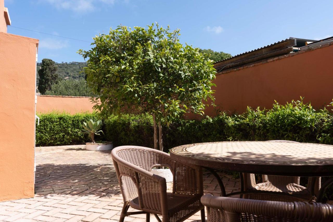 Hotel Madreselva - Grupo Califa Los Canos De Meca Exterior photo